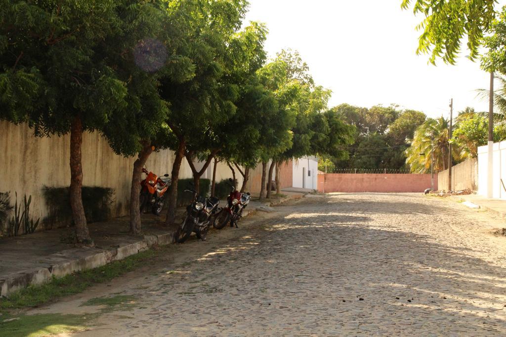 Pousada California Tia Lia Paracuru Exterior foto